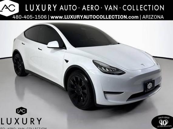 TESLA MODEL Y 2022 7SAYGDEE0NF481342 image